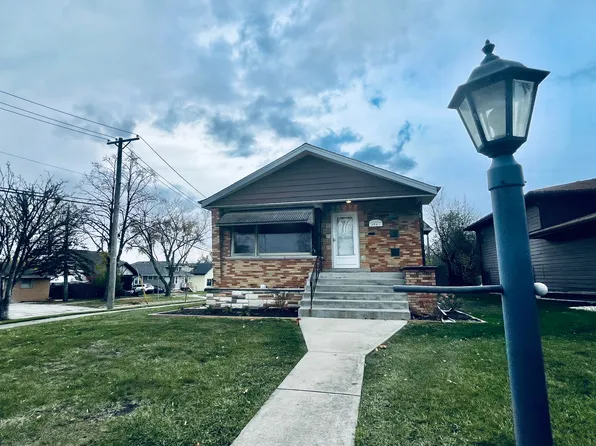 4946 Prospect Ave, Downers Grove, IL 60515