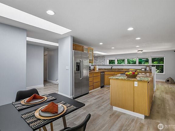 4th image of 4930 Narbeck Avenue