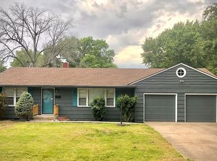 8830 Richards Dr, Raytown, MO 64133