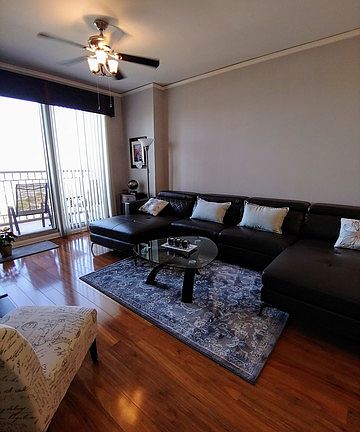 5th image of 1 Towers Park Ln APT 2210