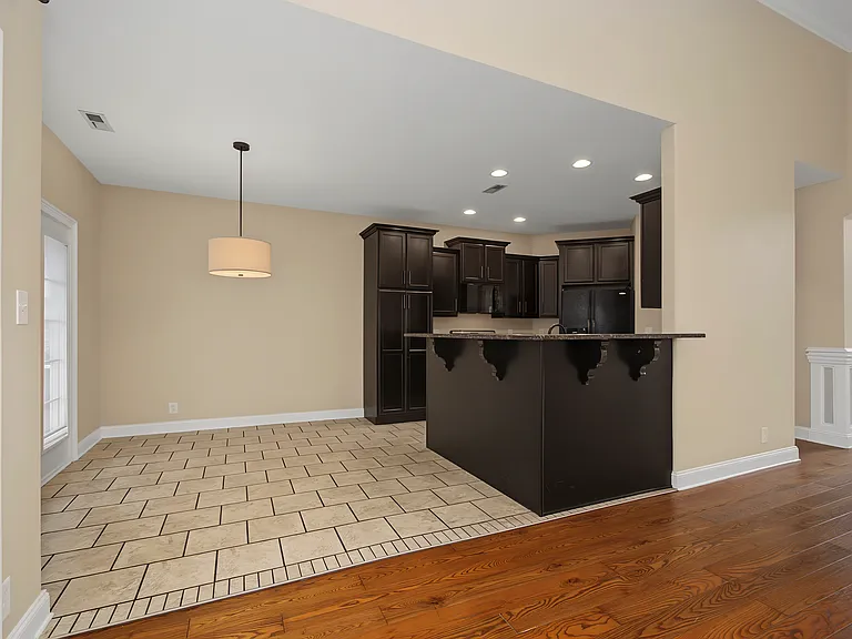 1501 Benton Park Pl — Photo 6