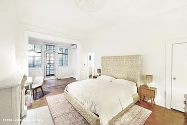 Rented by Peter Ashe