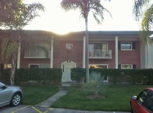 7037 New Post Dr APT 3, North Fort Myers, FL 33917