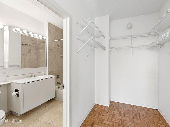 2nd image of 40 Oceana Dr APT 4E