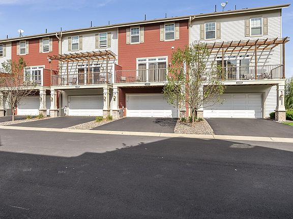 5th image of 11834 Emery Village Dr N #3202