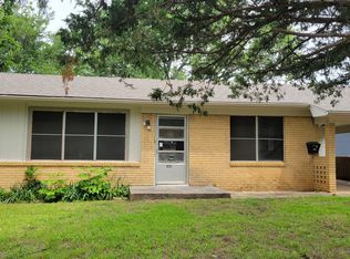 331 E Munson St, Denison, TX 75021