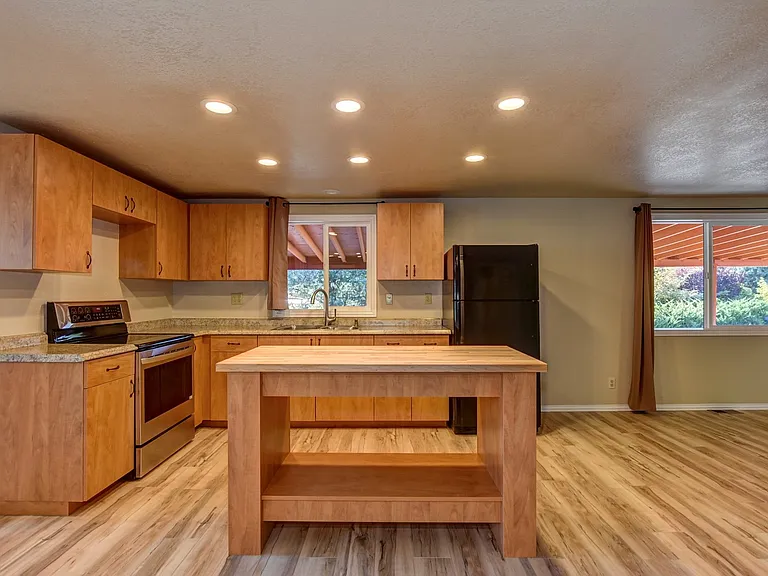 3075 Timber Line Rd — Photo 12