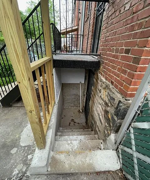 3920 Fairview Ave — Photo 4