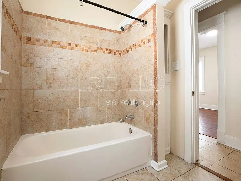 3421 River Park Dr — Photo 4