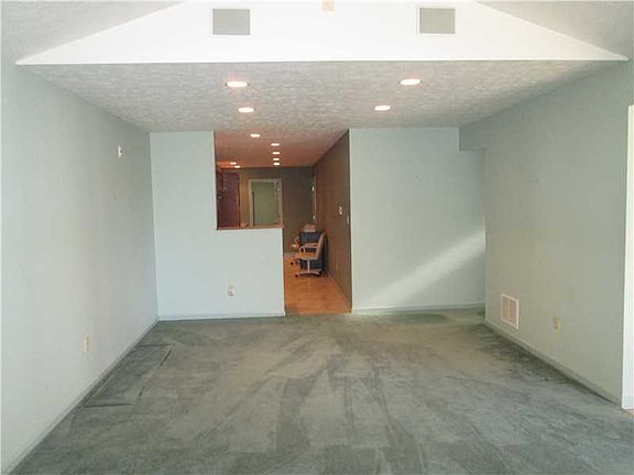 5th image of 1403 Lyons Chase Cir
