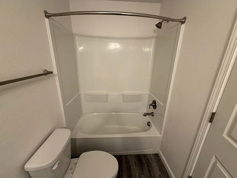 529 Autumn Breeze Cir — Photo 16