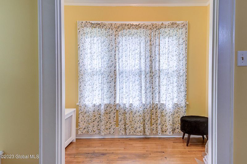 3rd image of 2235 Grand Boulevard