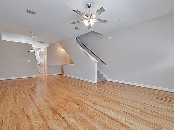 5th image of 648 Westcross St Unit 801
