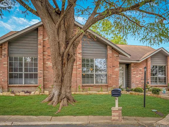 2nd image of 4008 OAK CT