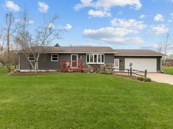 427 Sacramento St, Berlin, WI 54923