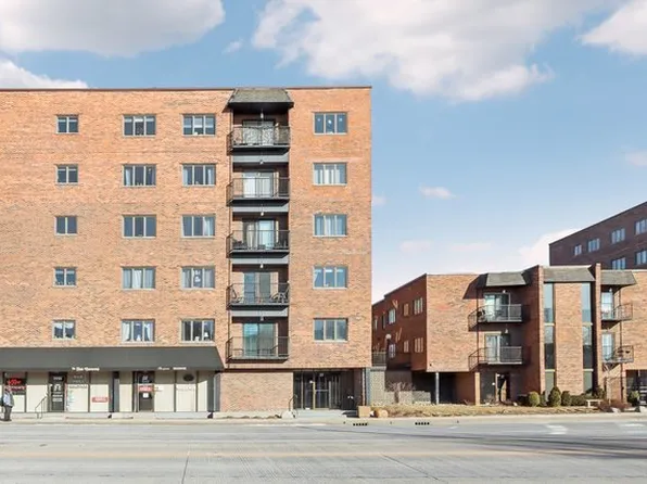 7912 W North Ave APT 303, Elmwood Park, IL 60707