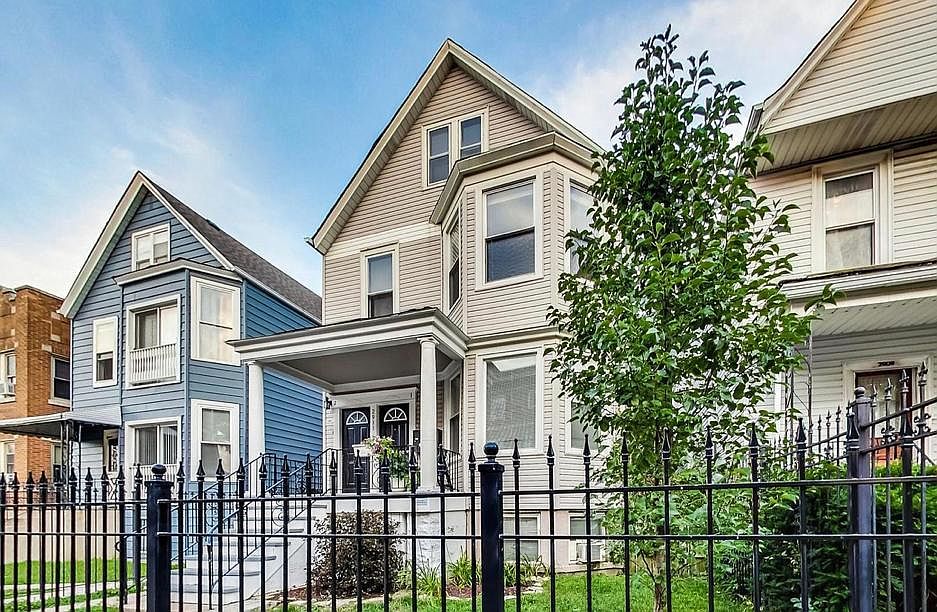 1st image of 2911 N Lawndale Ave #2