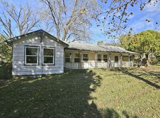 2901 E Conamore St, Wichita, KS 67216