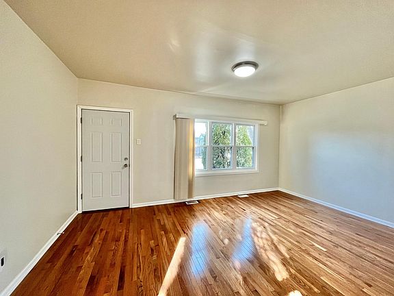 2nd image of 2618 S Hillock Ave