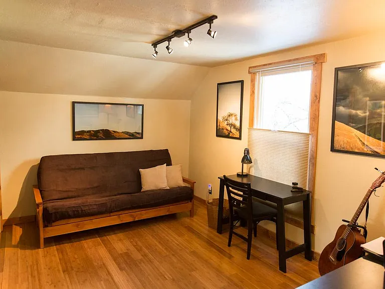 1342 Van Buren St — Photo 13