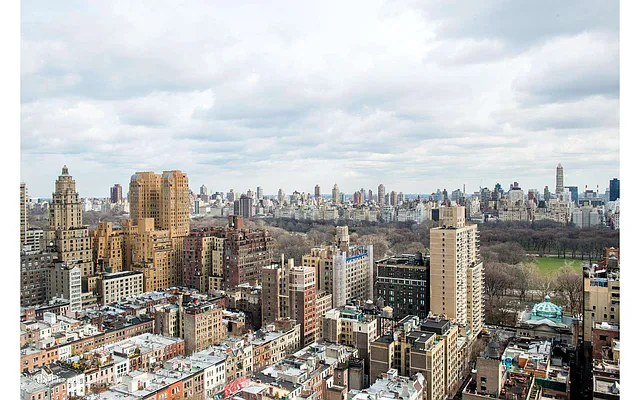 Rented by Douglas Elliman | media 9