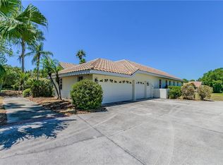 8301 Eagle Lake Dr, Sarasota, FL 34241