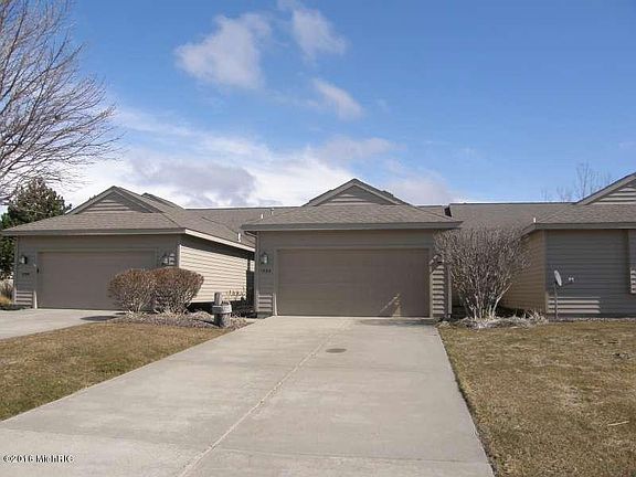 2nd image of 1598 E Harbour Towne Cir