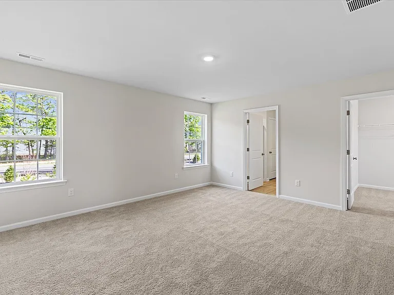 113 Malibu Dr — Photo 26