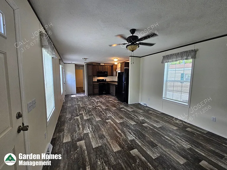 6120 Rock Cut Rd #8 — Photo 4