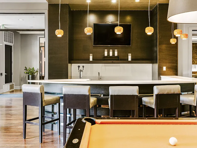 Kent Place Residence — Photo 8