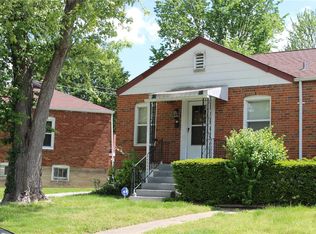 3454 Saint Mark Ln, Saint Ann, MO 63074