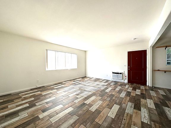 3rd image of 364 W 19th St APT 5
