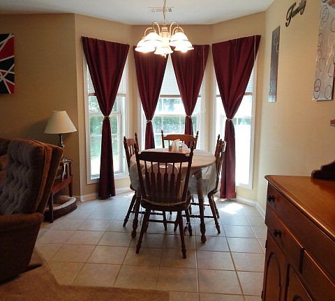 5th image of 4033 Twin Ln