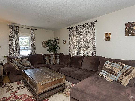 2nd image of 417 Water St