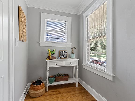 Entrance / Foyer