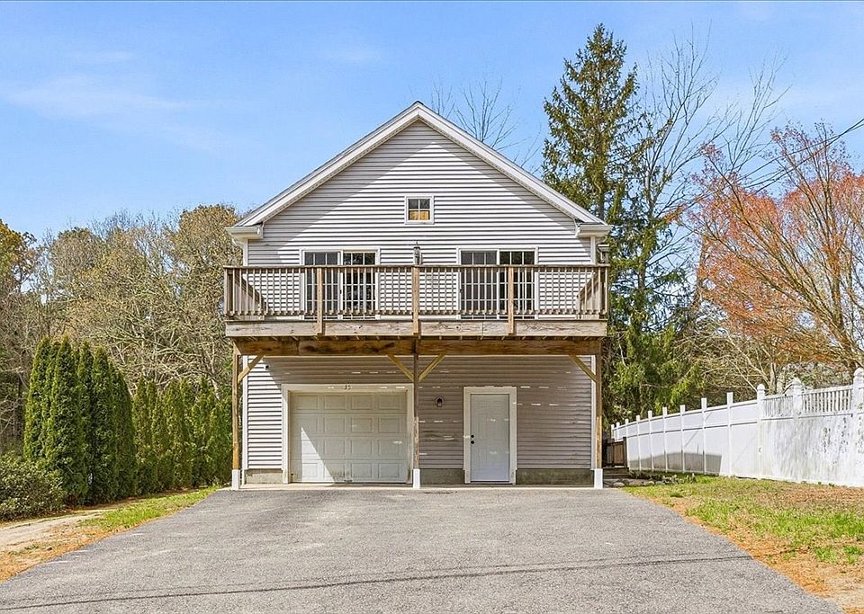 1st image of 35 Freshmeadow Dr