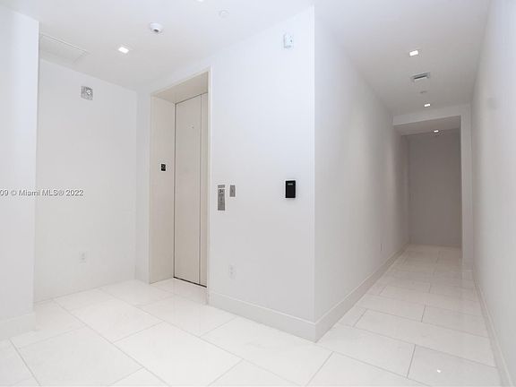 3rd image of 16901 Collins Ave Unit 2003