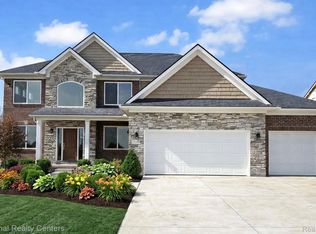 1028 Rochawies Dr, Oakland, MI