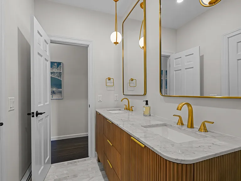 1B Harbor View Dr — Photo 85