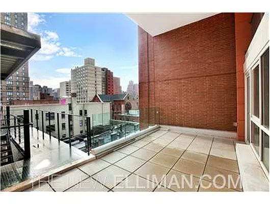 Rented by Douglas Elliman | media 19