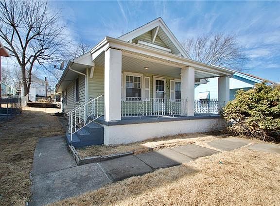 3rd image of 5408 Paseo Blvd