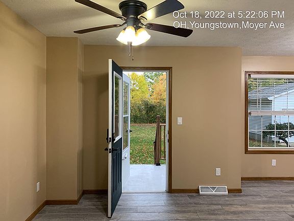 3rd image of 675 Moyer Ave