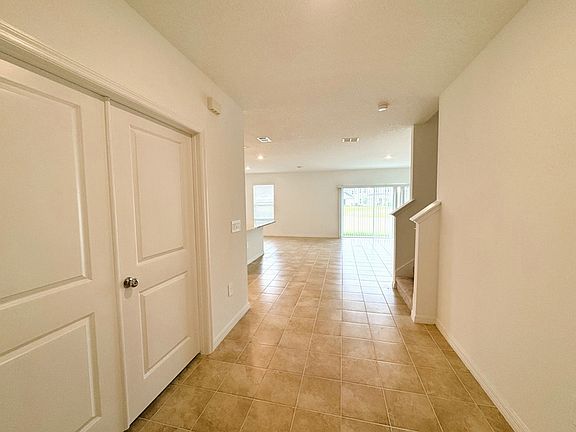 3rd image of 4634 Yellow Elder Way