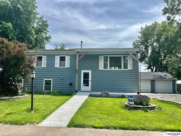 117 W Alexander St, Valley, NE 68064