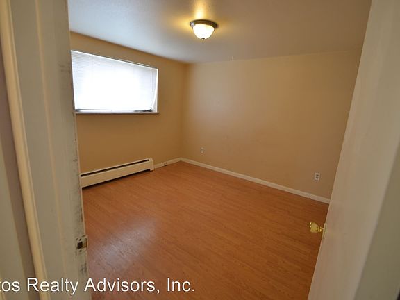 4th image of 1180 S Allison St APT 4