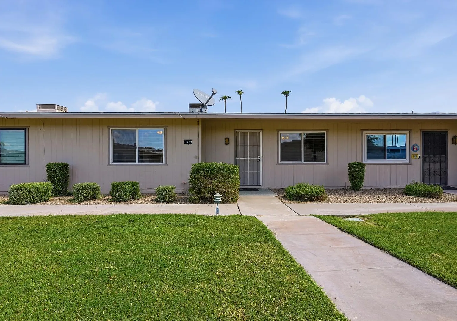 10922 W Santa Fe Dr - Santa Fe — Photo 1