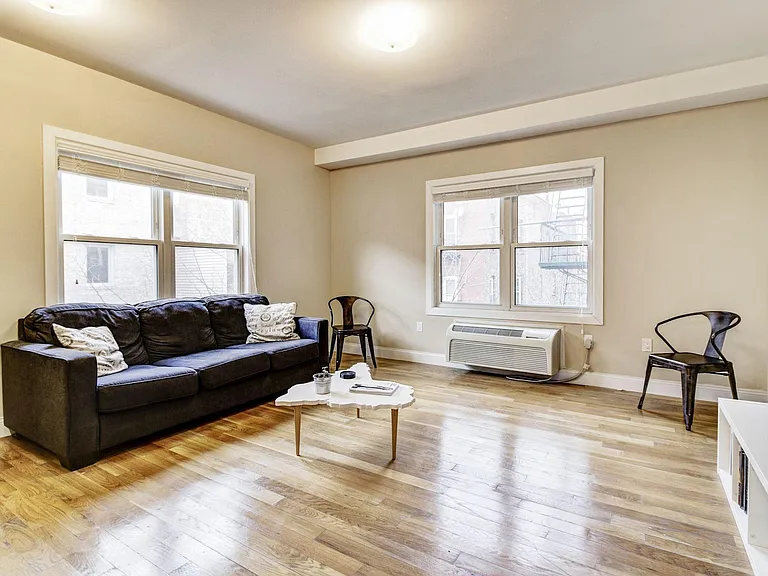5501 Hudson Ave #201 — Photo 12