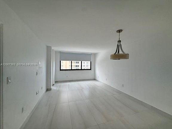 4th image of 540 Brickell Key Dr #Cu-1024