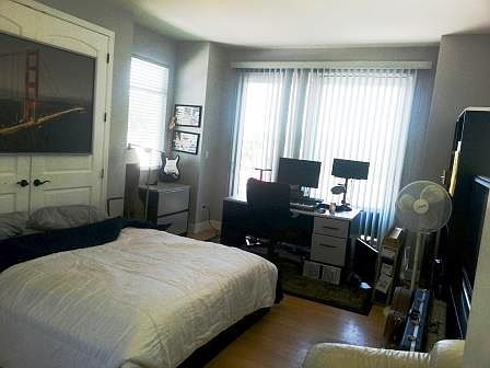 5th image of 3093 Oakes Dr