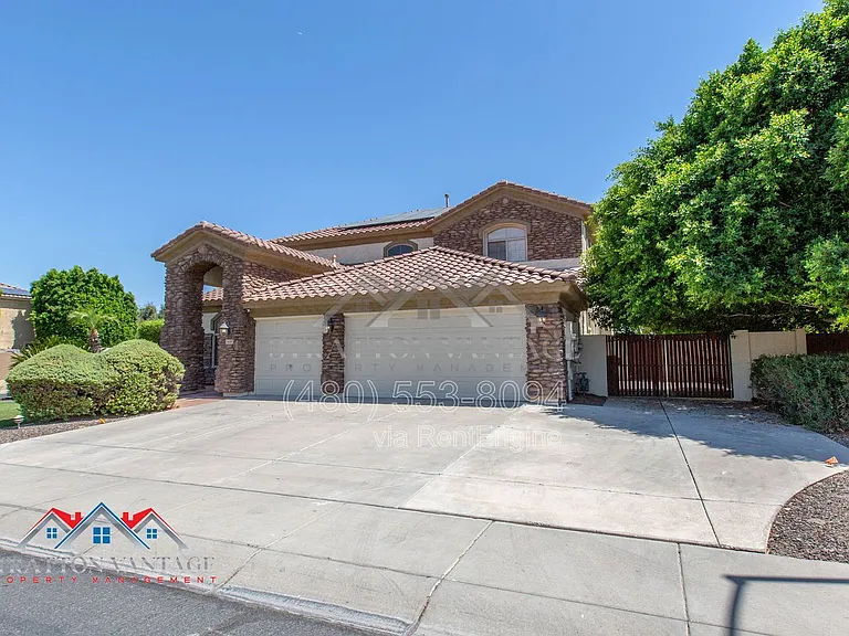 6105 W Topeka Dr — Photo 2